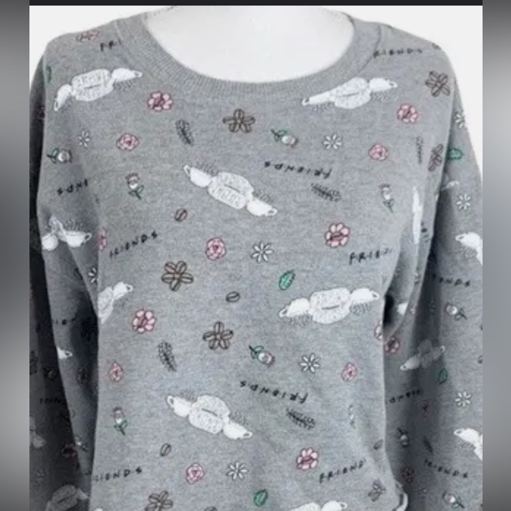 Friends Graphic Women’s X-Large‎ Sweatshirt  Cropped Pullover Gray TV series
